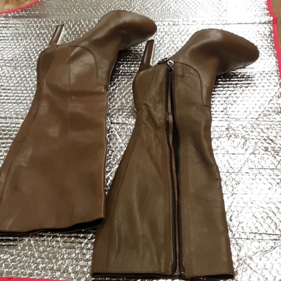 INC. TALL LEATHER TAN BOOTS - Picture 6 of 7